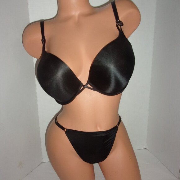 Victoria's Secret Bombshell + 2 Cups Set - Picture 1 of 3